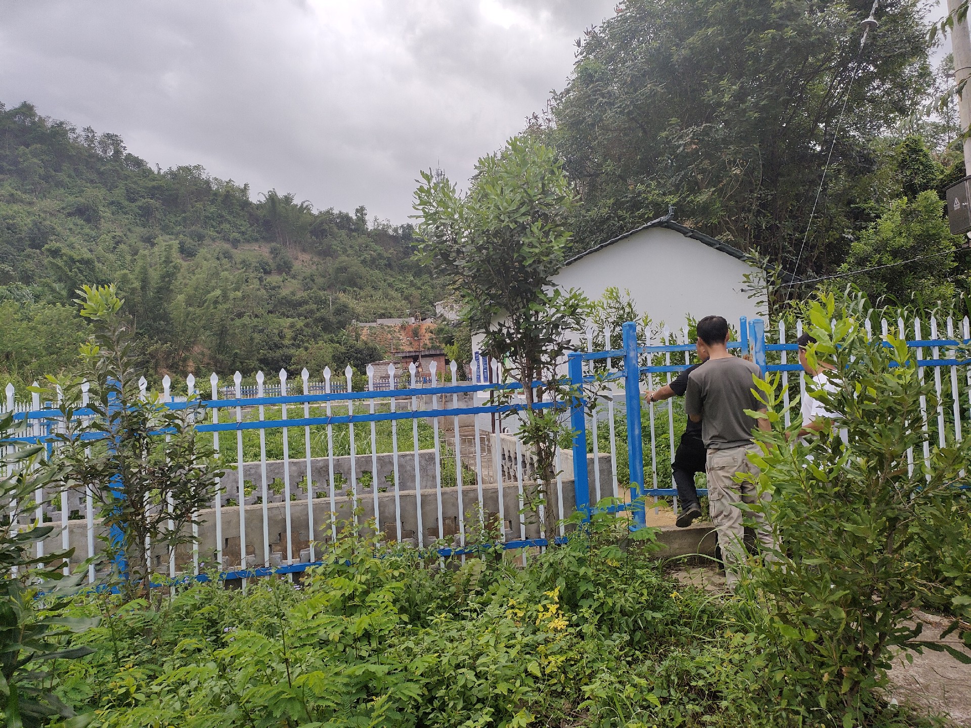 云南永德县美丽乡村污水处理设备